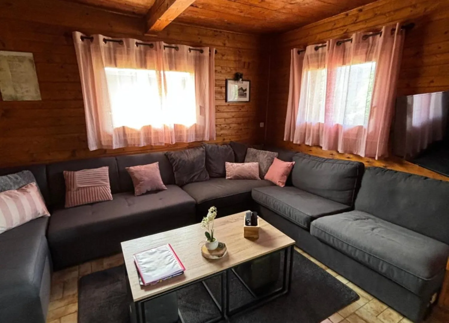 Chalet Familial Au Pied Des Pistes Et Commerces Cohennoz France